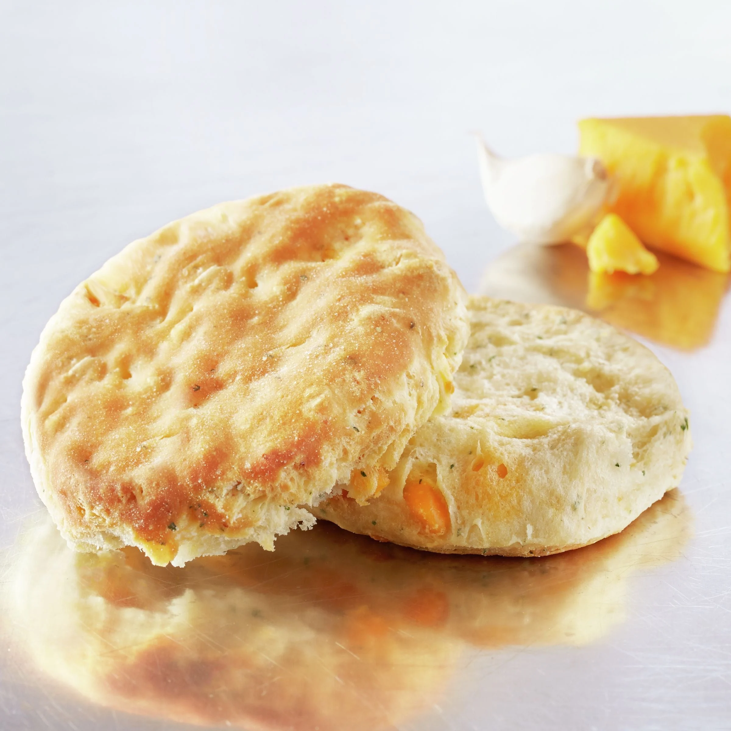 Pillsbury Frozen Biscuit Dough Easy Split Garlic Cheddar 3.17 Ounce Size - 90 Per Case.