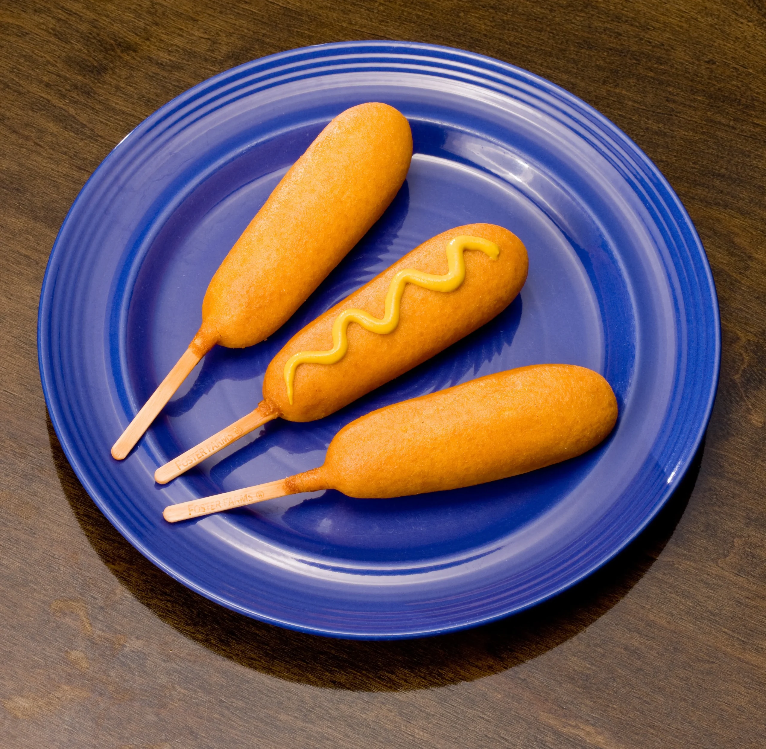 Foster Farms Fully Cooked Honey Crunchy Chicken Corn Dogs 2.92 Ounce Size - 60 Per Case.
