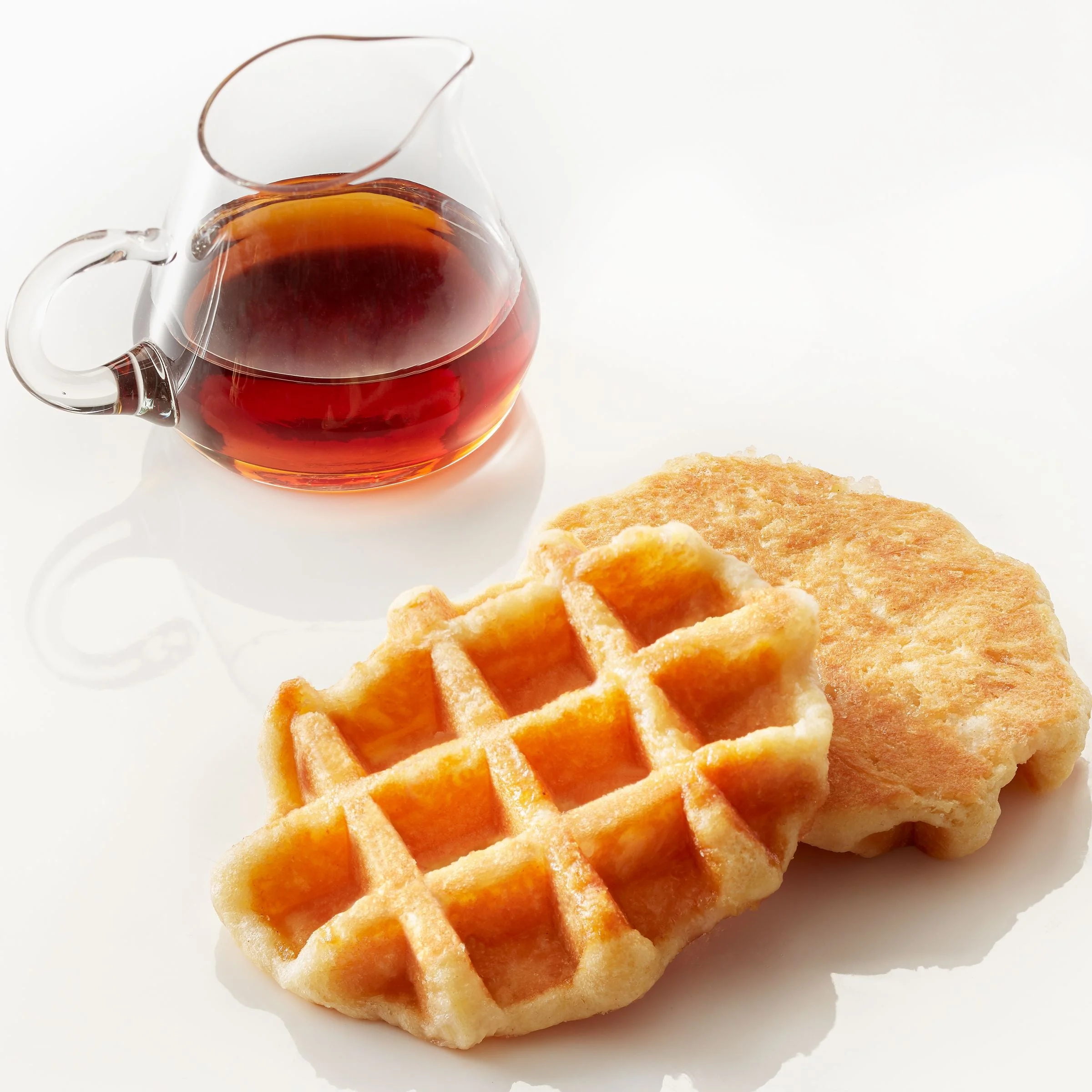Pillsbury Thaw And Serve Belgian Style Waffle Carrier 6.34 Pound Each - 1 Per Case.