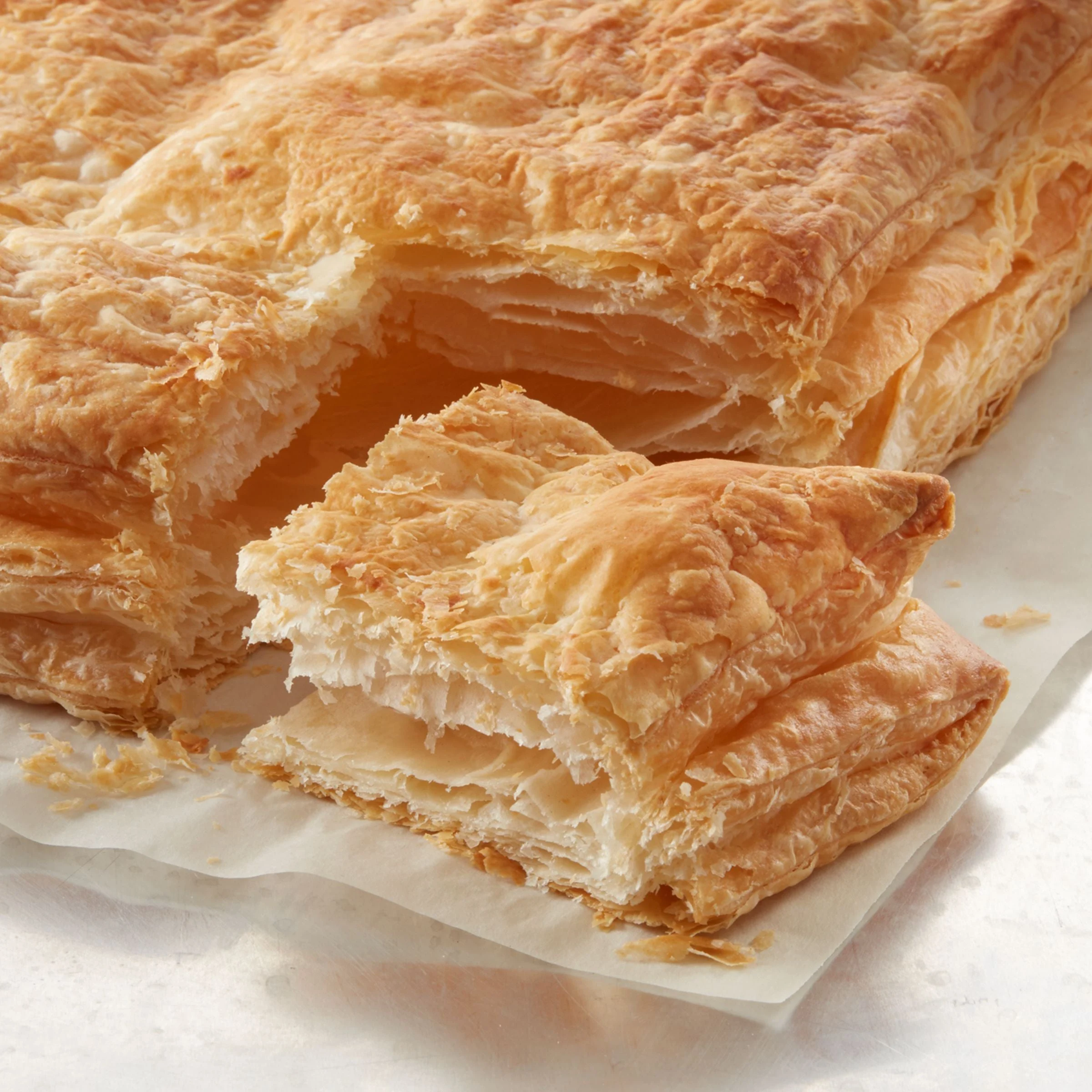 Pillsbury Best Frozen Puff Pastry Dough Sheets 10 Inch 5 Inch 15 Pound Each - 1 Per Case.