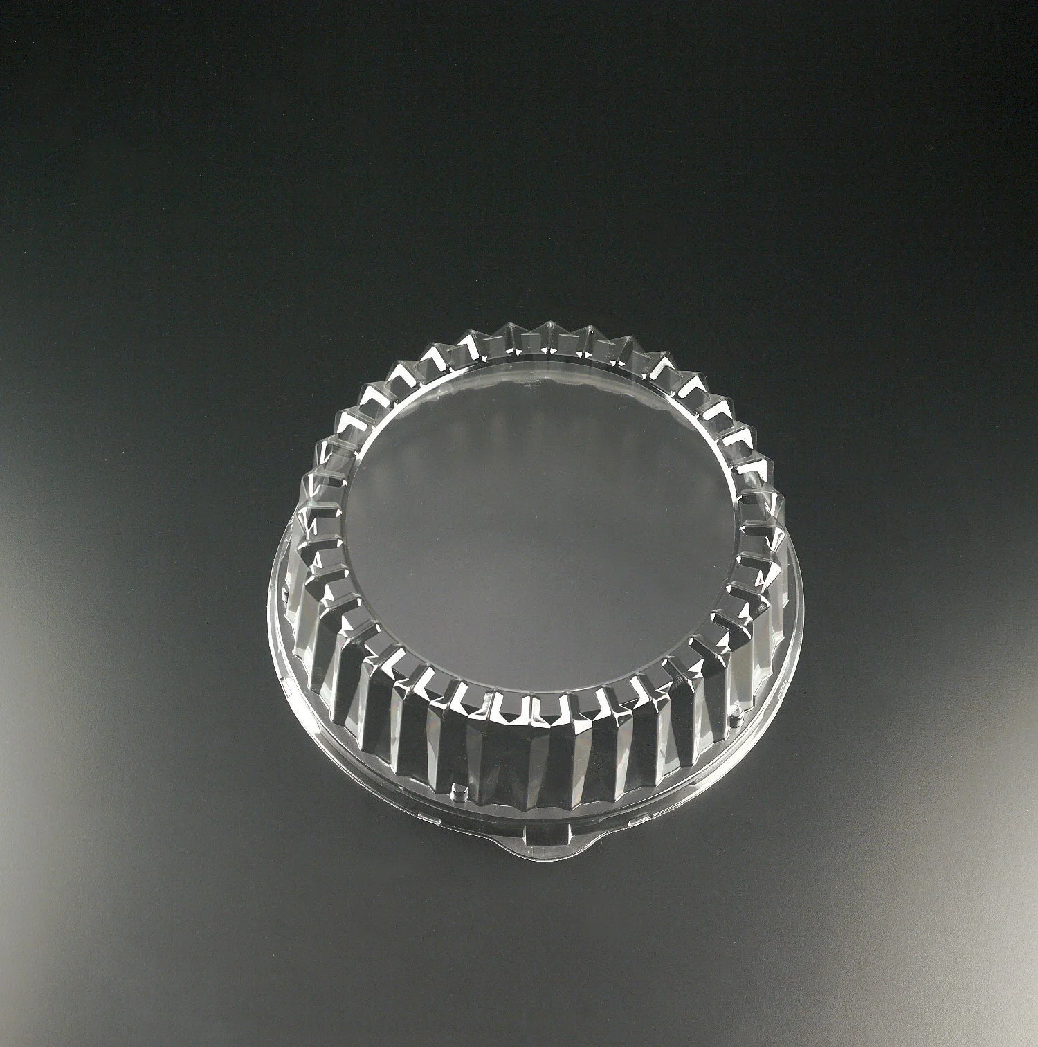 Party Tray 12 Inch Lid Round 25 Each - 1 Per Case.