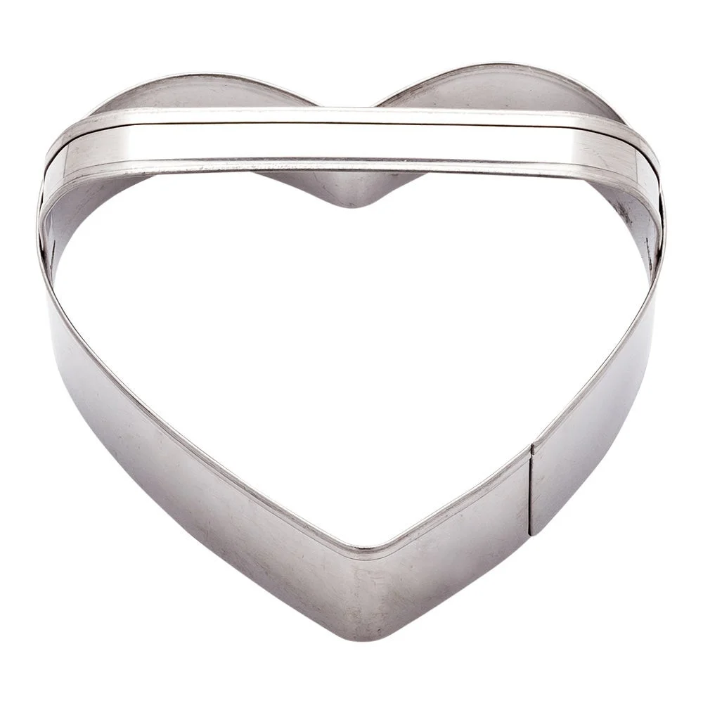 Cutter, Cookie, Pastry Tek 3.7 Inch, Heart, Metal, with Handle,1 - 1 EACH
