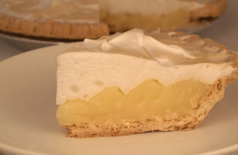 Pie Thaw N Serve 10 Inch Gourmet Lemon Meringue 46 Ounce Size - 4 Per Case.