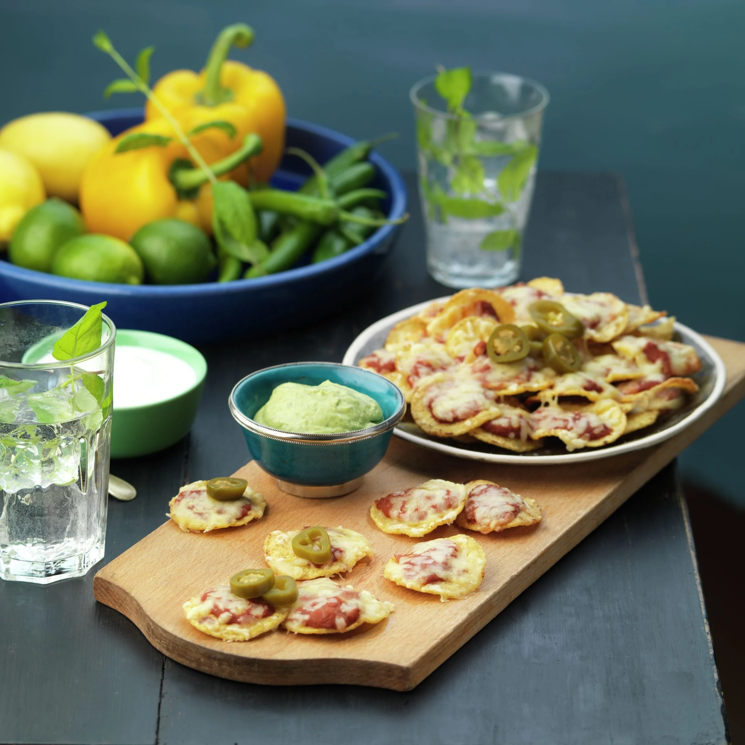 Old El Paso Taco Toppings Bulk Sliced Jalapeno Peppers 106 Ounce Size - 4 Per Case.