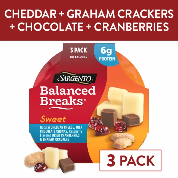 Sargento Sweet Balanced Breaks® Cheddar Natural Cheese, Milk Chocolate Chunks, Raspberry Flavored Dried Cranberries and Graham Crackers Snack Kit, 3-Pack